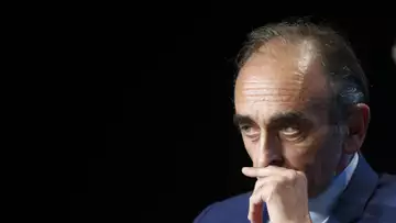 Éric Zemmour insulte Emmanuel Macron et les journalistes