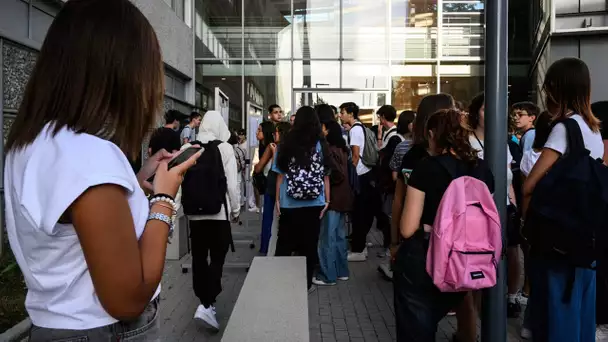 Toussaint : les élèves ont-ils trop de vacances ?