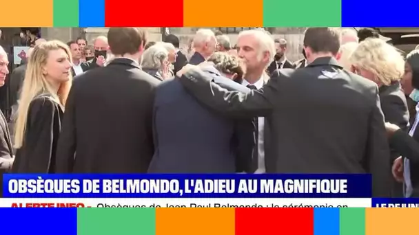 ✟  Obsèques de Jean-Paul Belmondo : les images poignantes de son fils Paul qui console sa famille ef