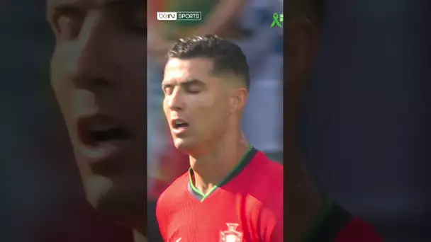 🤯🕺 Cristiano Ronaldo fait toujours danser les défenseurs même à 39 ans ! #shorts