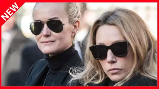 ✅  Laura Smet accuse Laeticia Hallyday d’avoir rompu leur contrat de confidentialité