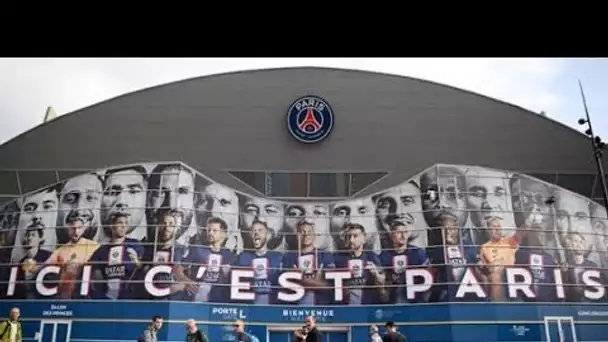 "Le Parc des Princes était devenu un cirque, aujourd'hui c'est encore pire", s'emporte un fan du PSG