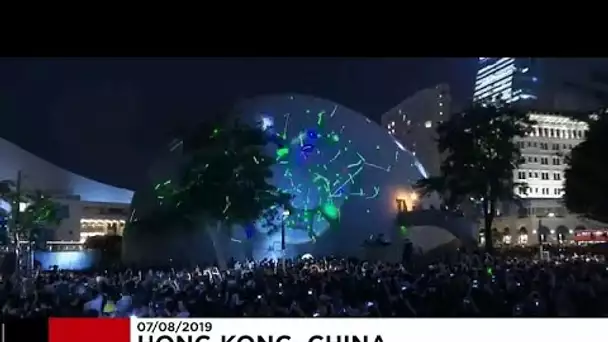 Hong Kong : les manifestants aux lasers