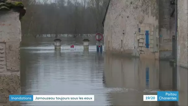 Inondations : le village de Jarnouzeau dans une cuvette en Charente