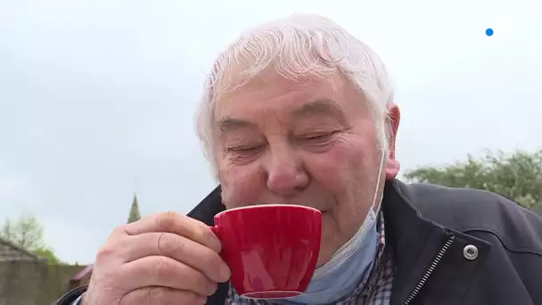 Réouverture des bistrots de campagne, exemple près de Calais  à Nordausques.