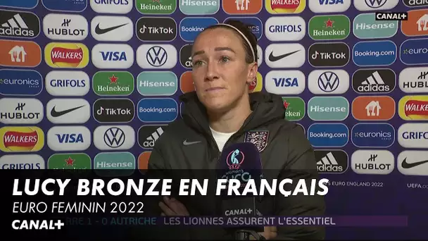 La réaction en Français de Lucy Bronze après Angleterre / Autriche - Euro Féminin 2022