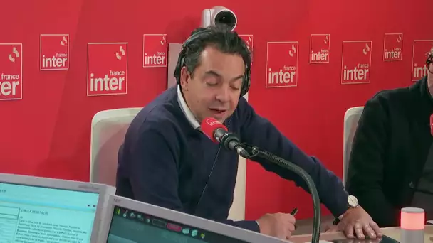 Censure, le PS refuse le pire - L'édito politique de Patrick Cohen