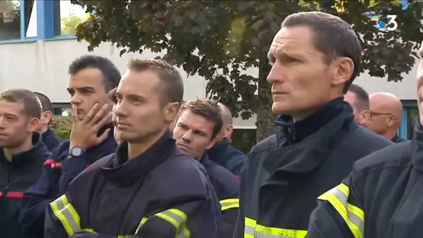 Manifestation des pompiers à la caserne de Dijon Nord