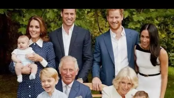 Le cadeau de 18 000 £ de Prince George offert par le fier grand-père Charles - et c'est très chic