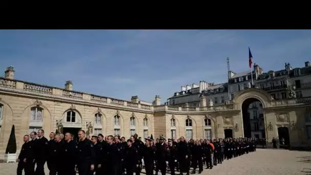 REPLAY - La ville de Paris rend hommage aux pompiers après l'incendie de Notre-Dame