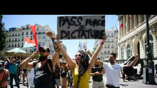 Covid-19 : plus de 110 000 manifestants contre la "dictature sanitaire" en France • FRANCE 24