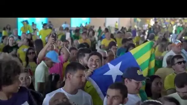 Brésil : dans le nord-est du pays, Jair Bolsonaro courtise l'électorat pro-Lula • FRANCE 24