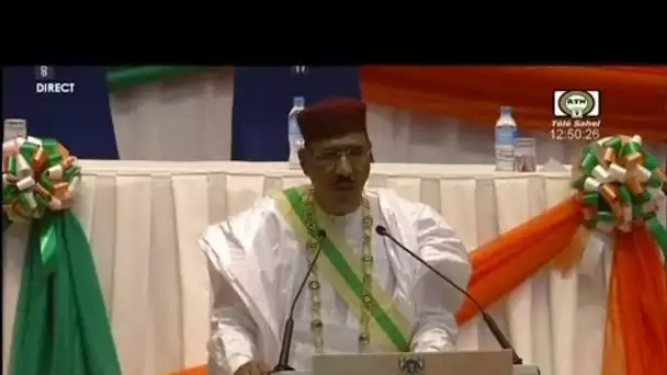 Mohamed Bazoum investi président du Niger