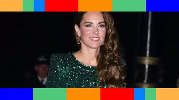 Kate Middleton ose le wavy pour une sortie glamour en robe moulante