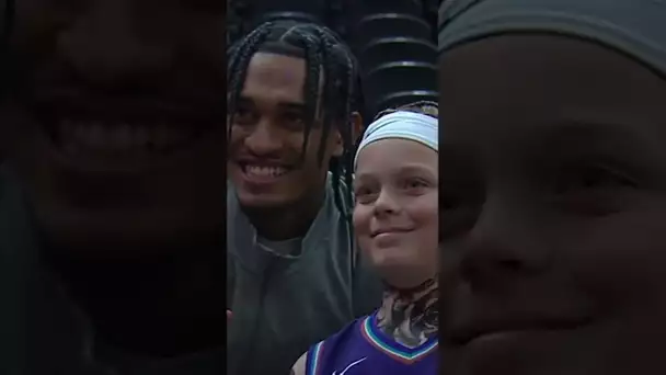 Jordan Clarkson's #️⃣1️⃣ Fan! Vote For Your Favorite Fan Moments ➡ https://on.nba.com/3LE0irk