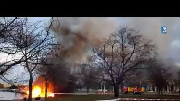 Incendie d&#039;un bus à Vénissieux (69) - jeudi 2 février 2017