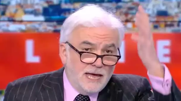 "Bientôt je serai en différé !" : Pascal Praud tacle la RTBF pour sa censure de Donald Trump