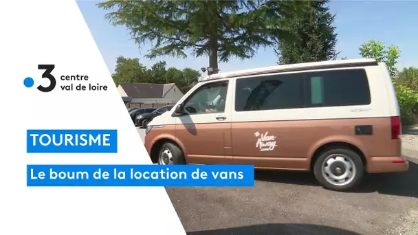 Tourisme itinérant : le boum de la location des vans aménagés