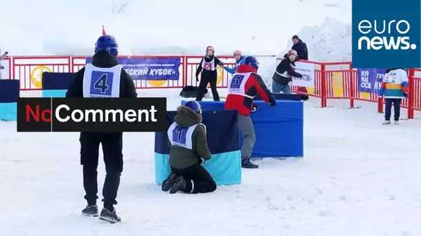 En Russie, les batailles de boules de neige sont affaires de professionnels