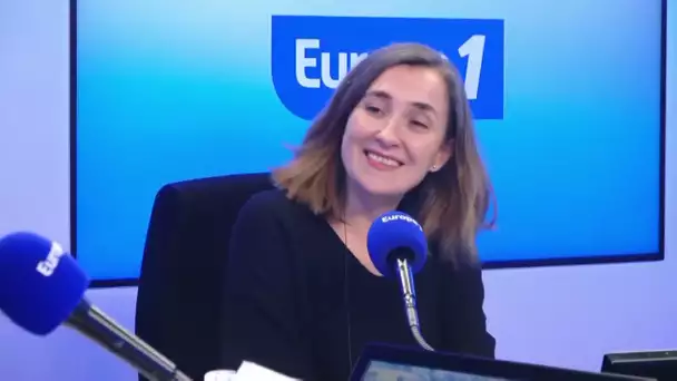 Le Grand Jeu de Noël d'Europe 1 : Olivier, prêtre, découvre son cadeau en direct !