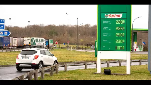 Carburants : comment le coup de pouce promis par le gouvernement est-il accueilli ?