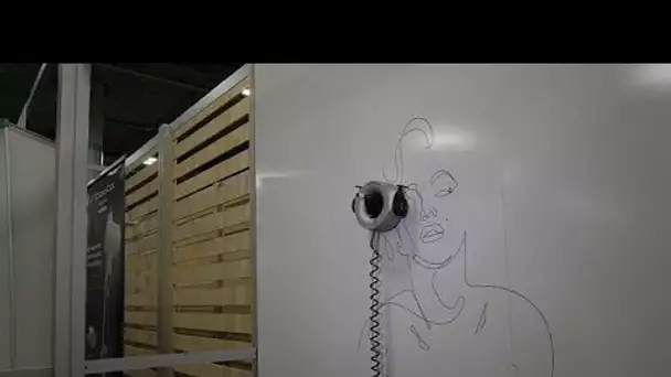 Scribit : le robot dessine sur les murs