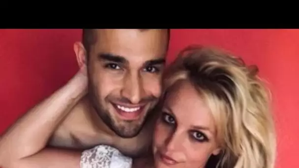 Britney Spears : son chéri Sam Asghari sort du silence et s'en prend violemment à...