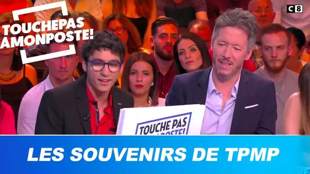 Vincent Vinel faisait le show en interprétant des faits d'actus au piano