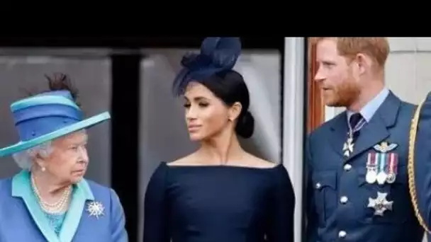 Royal Family LIVE: le prince Harry et Meghan Markle ont une échappatoire au balcon malgré l'interdic