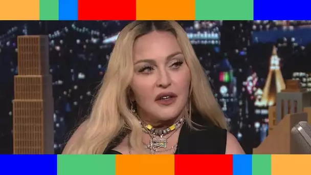 ✟  Madonna au lit les fesses à l'air : hommage osé à Marilyn Monroe