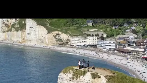 Normandie : les habitants d'Étretat en colère face à l'afflux massif de touristes