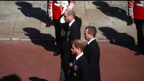 William et Harry se sont sautés à la gorge : la séquence qui a échappé aux...