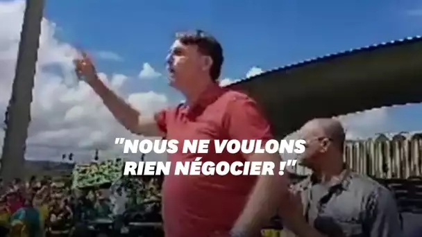 Coronavirus au Brésil: Bolsonaro soutient des manifestants anti-confinement