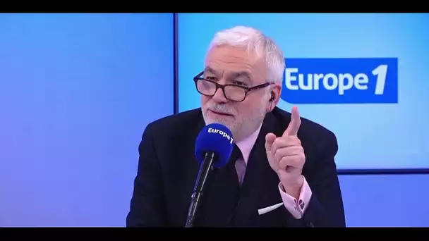 La France en faillite ? Le gouvernement va-t-il devoir augmenter les impôts ?