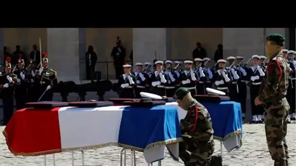 La France rend un hommage national aux deux soldats tués en libérant des otages