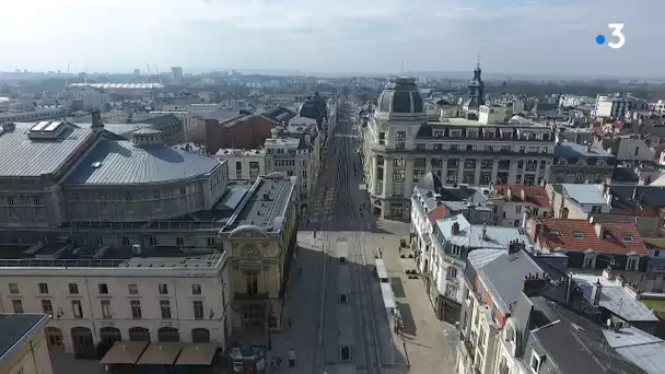 Les rues de Reims déserte suite au confinement