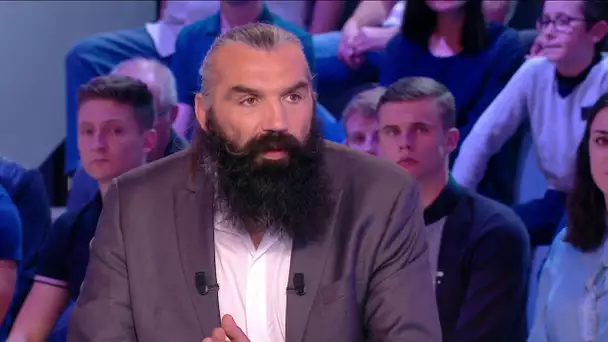 La réaction de Sébastien Chabal sur Sébastien Vahaamahina