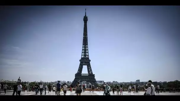 Paris : un avion de chasse franchit le mur du son et enflamme la toile