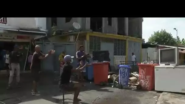 Mayotte : M’tsapéré se barricade pour protester contre l'insécurité • FRANCE 24