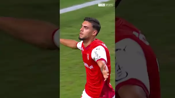 🚀 🤯 Quel GOLAZO de Gabri Martínez pour son premier but avec Braga ! #shorts s