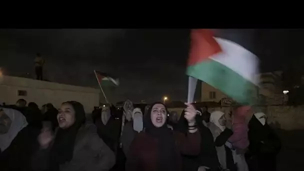 Des milliers de personnes manifestent contre le plan de paix américain à Amman