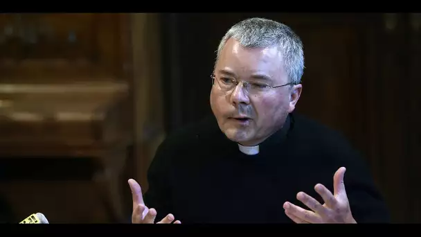 Débat à Lyon sur le film "Grâce à Dieu" : "L’Église sentait tout regard extérieur comme une agres…