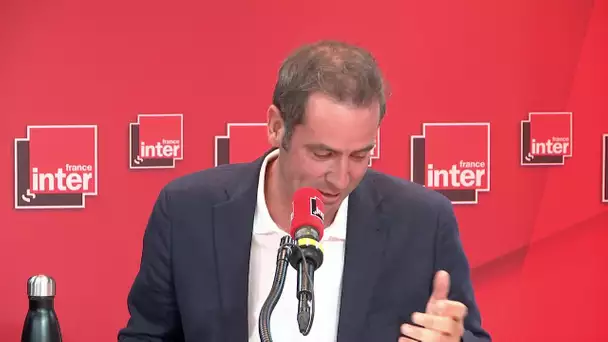 Un dimanche avec Christophe Castaner - Tanguy Pastureau maltraite l'info