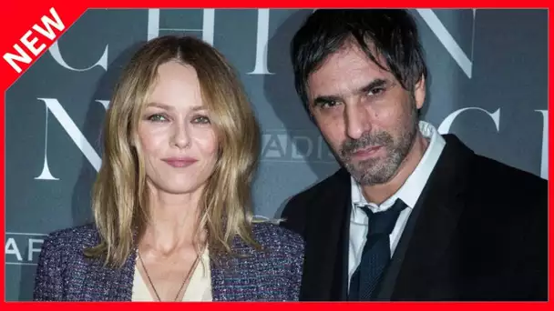 ✅  Vanessa Paradis : sa crainte au sujet de sa relation avec Samuel Benchetrit