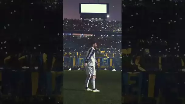 🤯 L’accueil sensationnel de la Bombonera pour Messi lors du jubilé de Riquelme ! #shorts