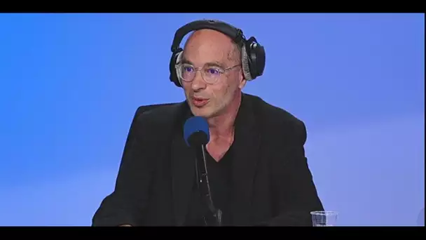 EXTRAIT - Bernard Werber sur sa vision du réel : "On s'invente tous une histoire dans laquelle on…