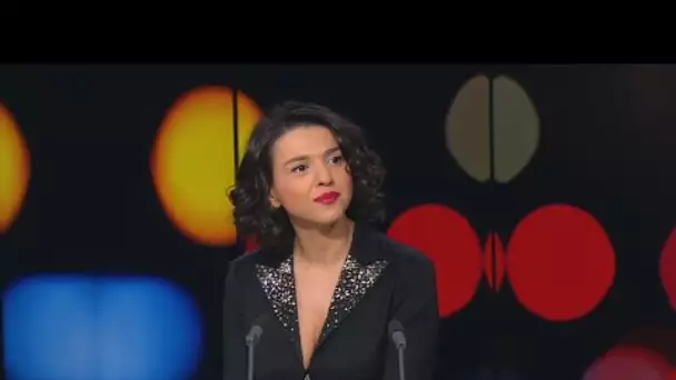 "Unis pour l'Ukraine" : la pianiste Khatia Buniatishvili s'engage contre la guerre • FRANCE 24