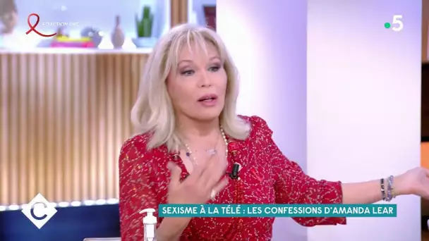 Les colères d’Amanda Lear - C à Vous - 26/03/2021