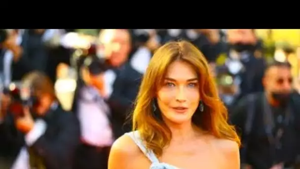 Carla Bruni a vécu sans son père biologique : elle se confie sur ce lourd secret...