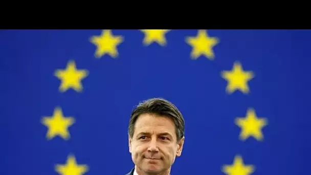 Giuseppe Conte initie Theresa May au billard